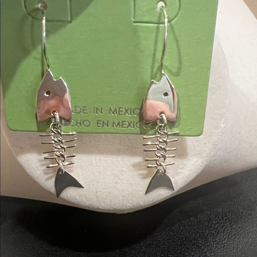 Seed & Sage | Sterling Silver Fishbone Earrings - Picture 7 of 7